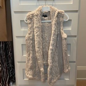 JUNE CREAM FUR VEST